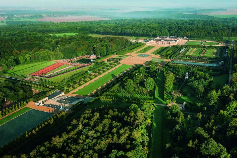 Champs-de-Bataille-Chateau-overview-1920x1280